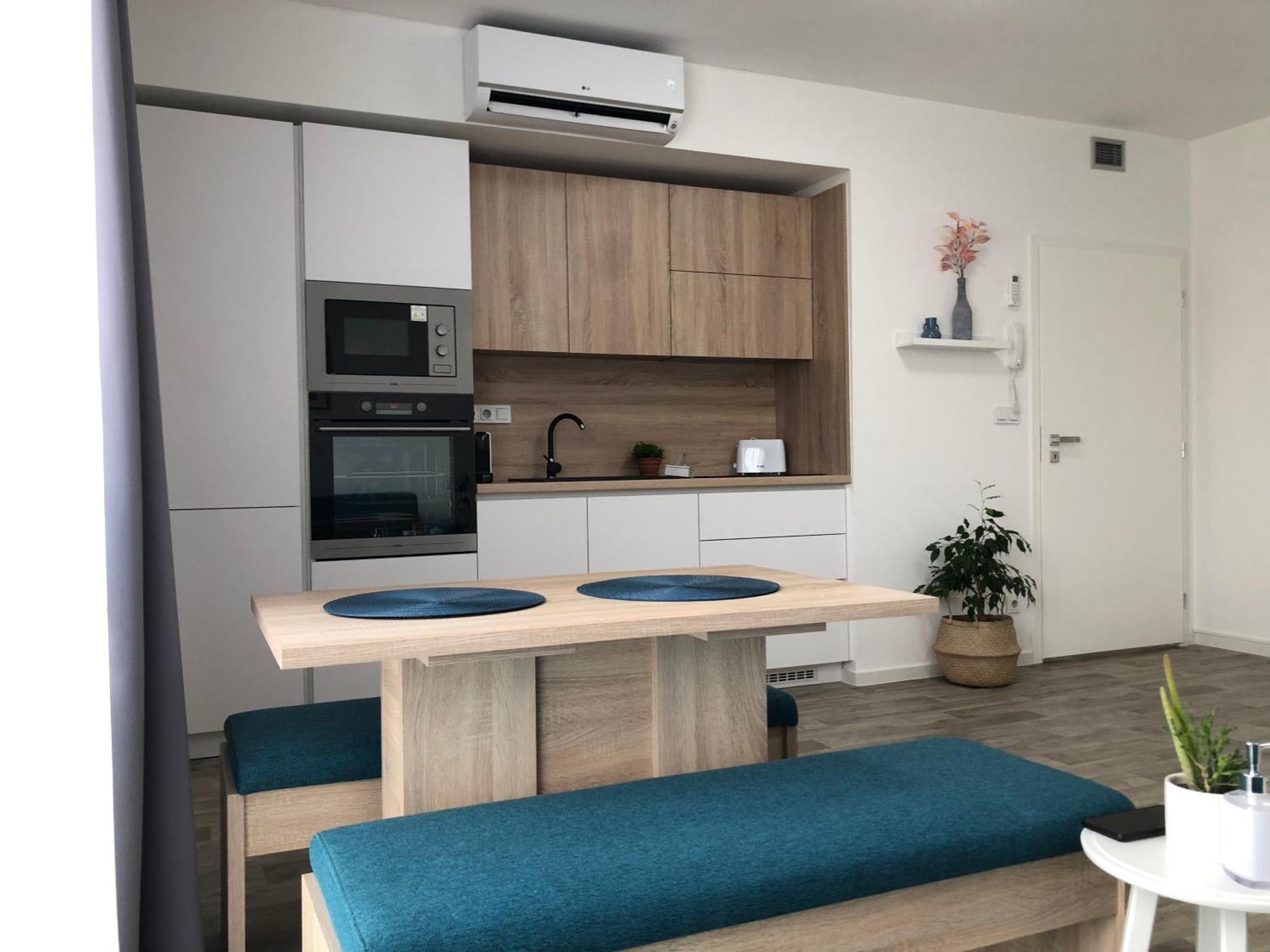 Apartman X28 Мікулов Екстер'єр фото
